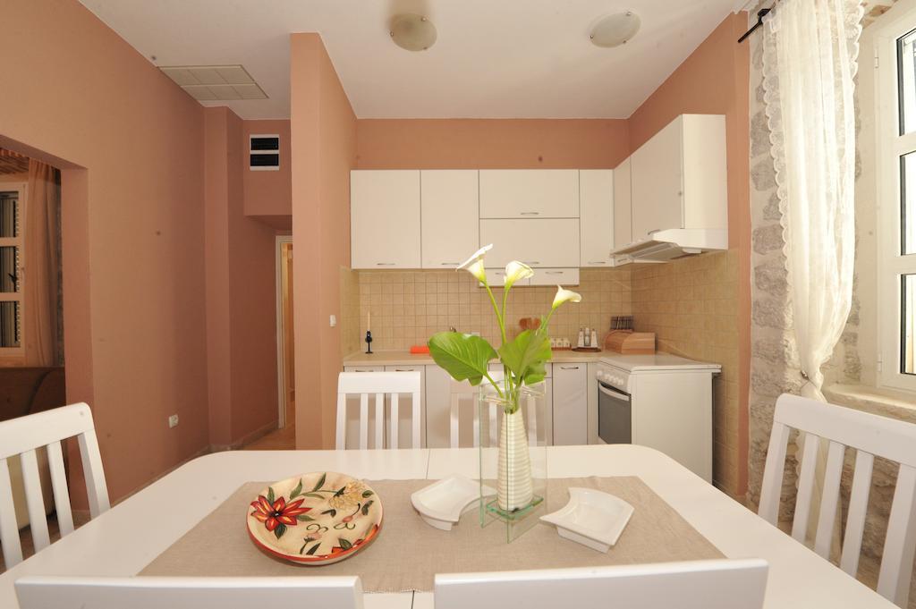 Apartments Marilu Kotor Kamer foto